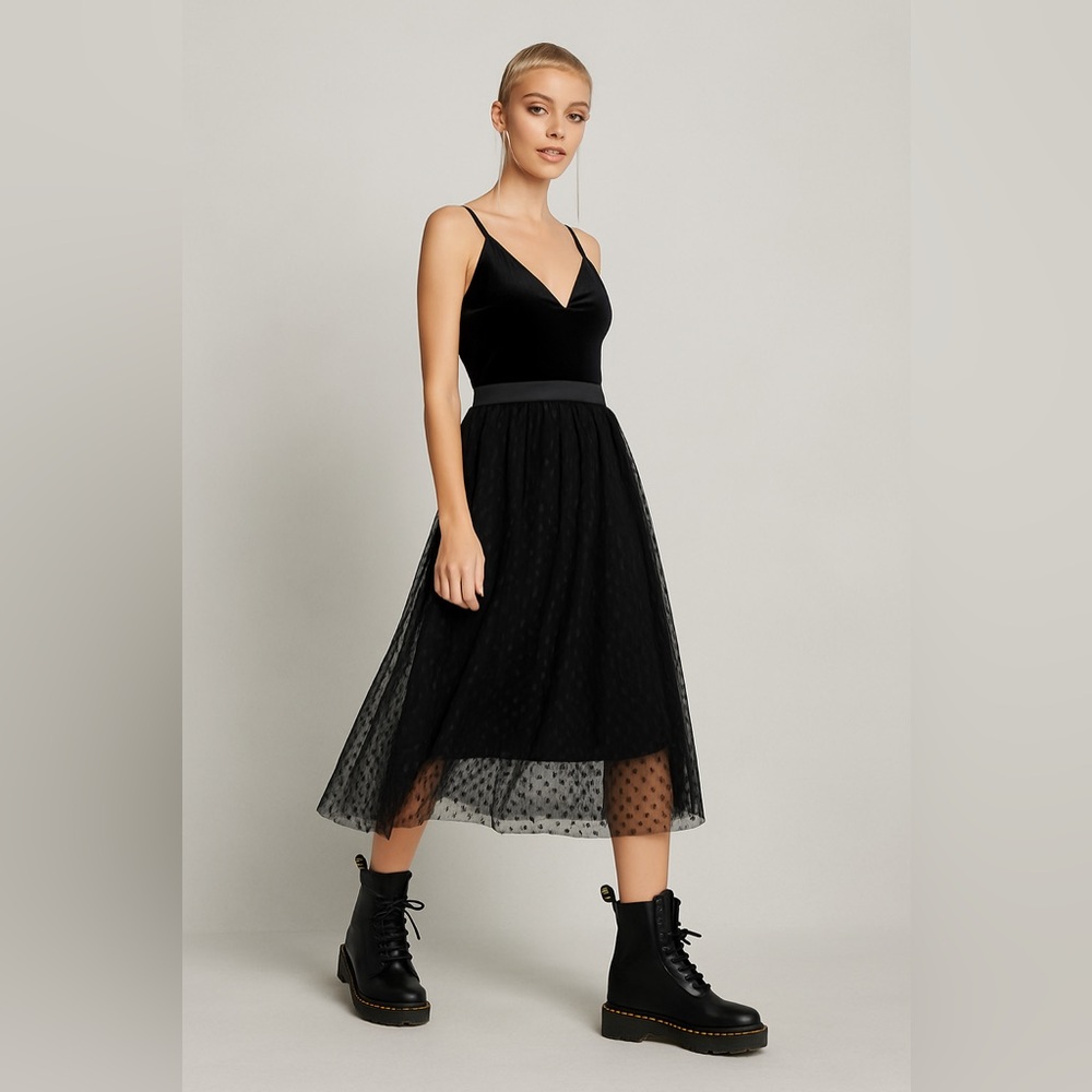 Express Black Velvet Polka Dot Tulle Midi Dress M NWT Whimsigoth